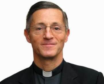 Rev. Prof. Bernardo Estrada  Director de la Maestría en Teología de la Universidad de La Sabana
